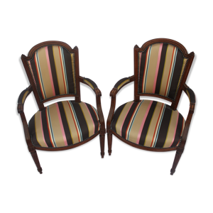 Paire de fauteuils louis - xvi