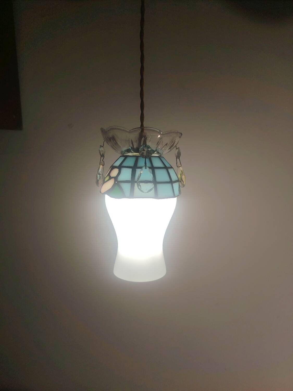 Crowned opaline stained glass and tassels