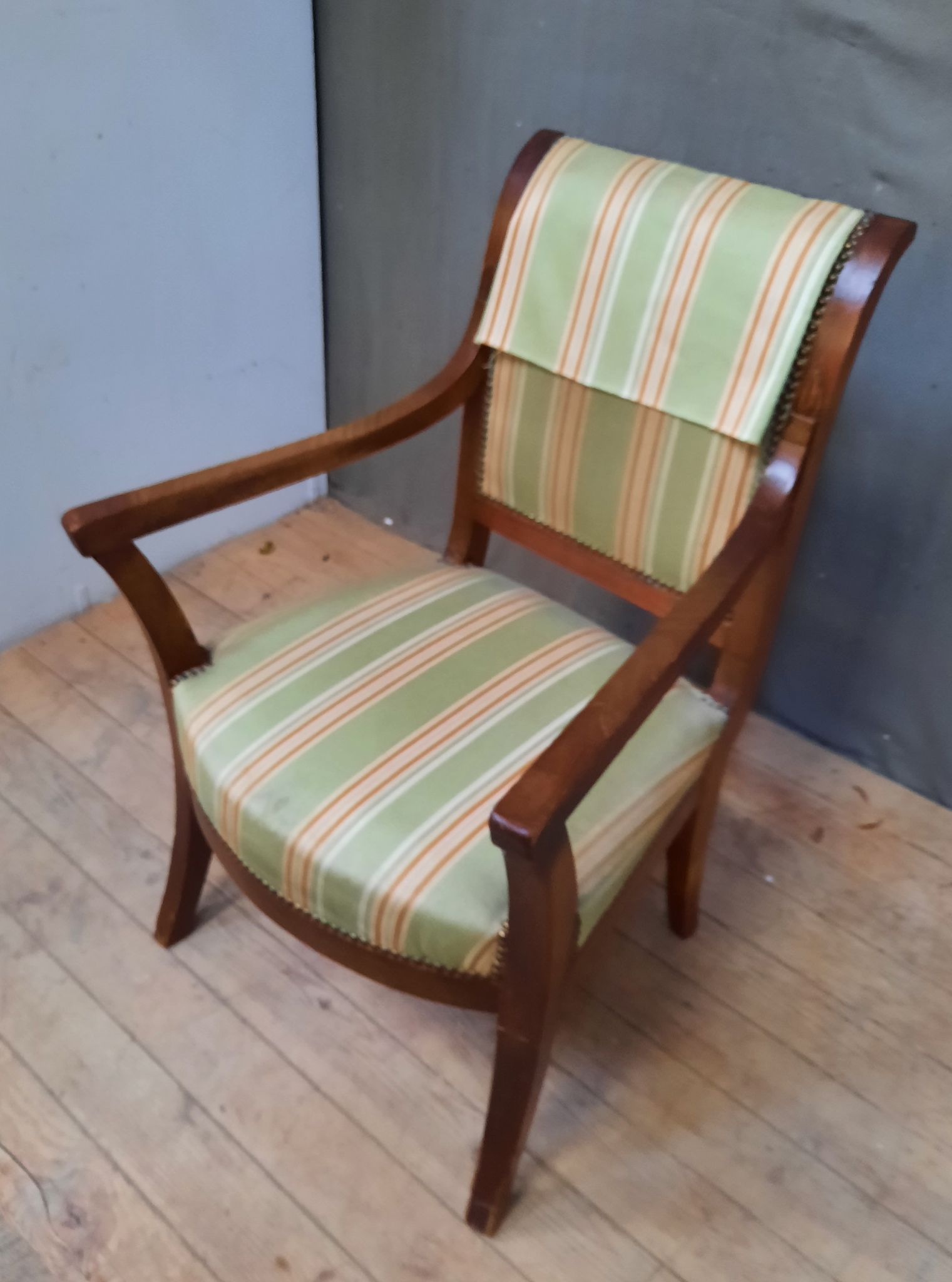 Nineteenth-century officer's chair