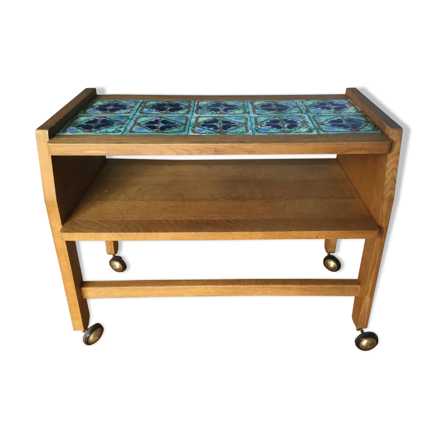 Table by Guillerme and Chambron