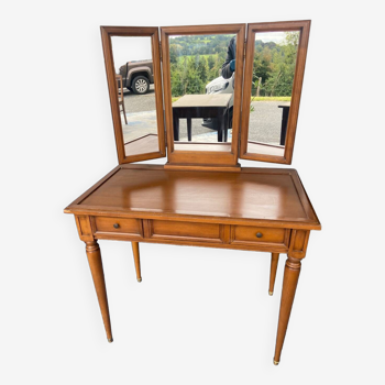 Dressing table (triptych mirror)