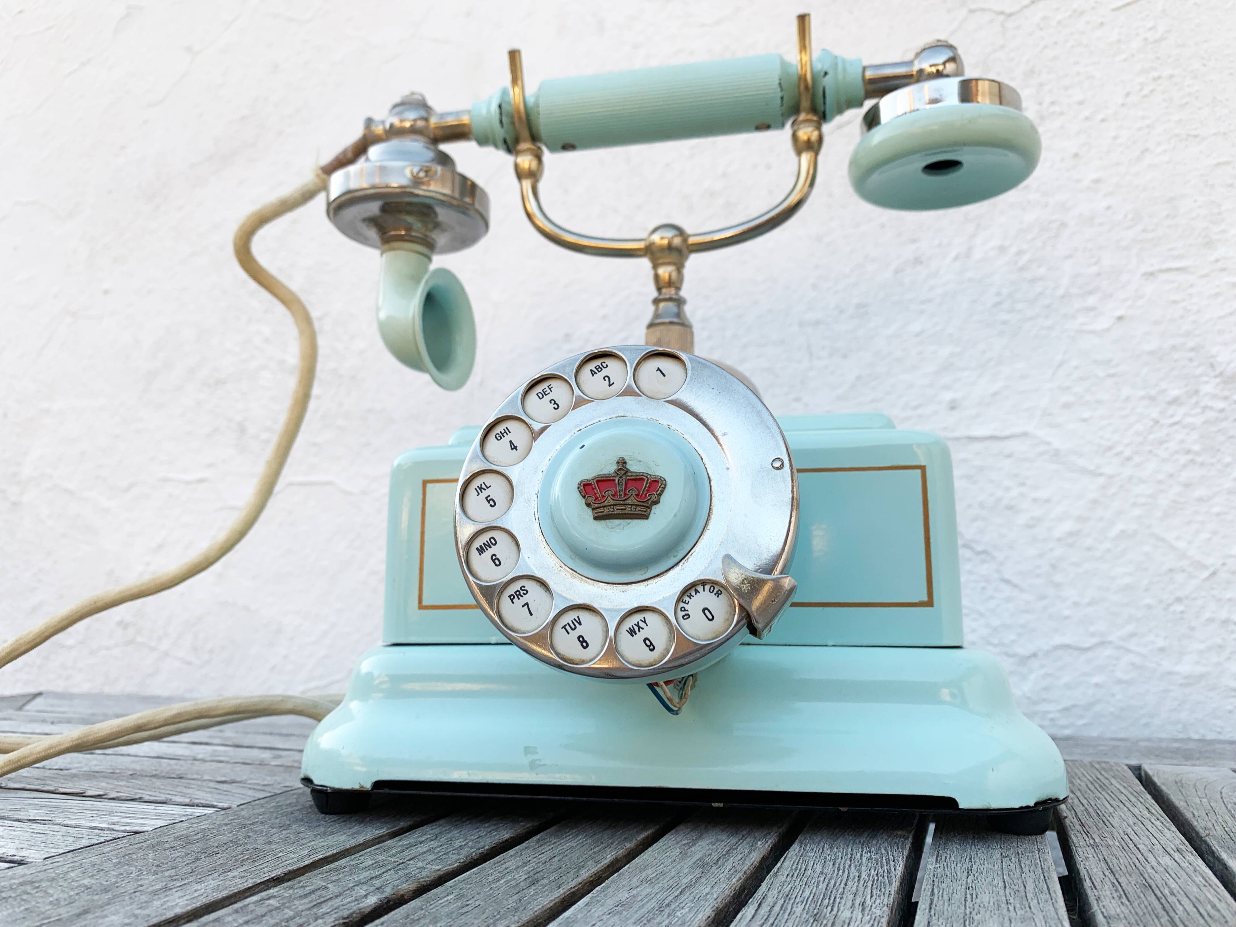 Antique telephone - old danish phone