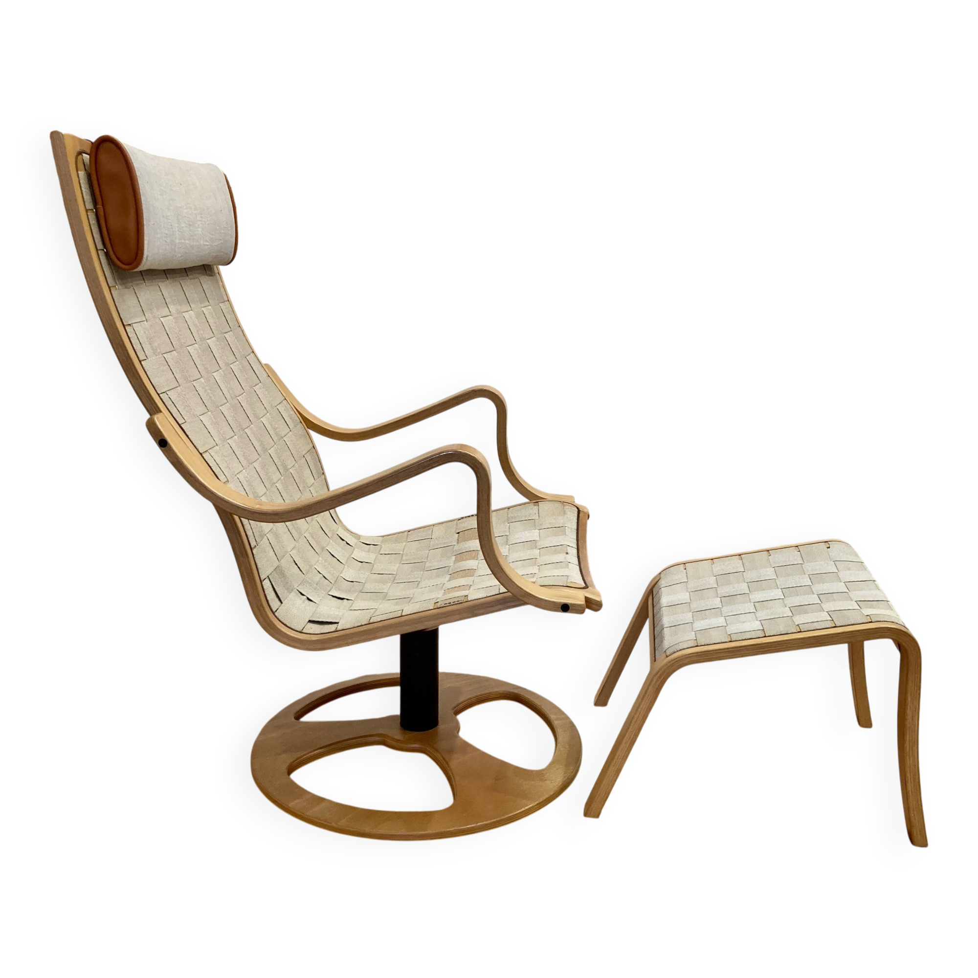 FAUTEUIL ET SON OTTOMAN "DESIGN SCANDINAVE".