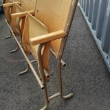 Wheelchair cinema theatre strapontin