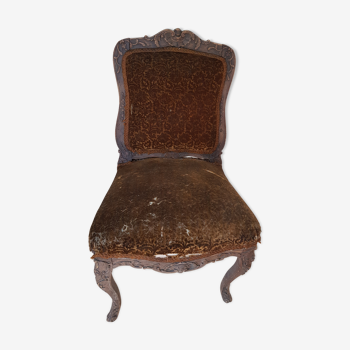 Chaise style Louis XV en bois travaillé et panne de velours