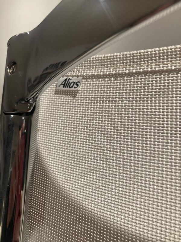 Ensemble de 2 fauteuils Big Frame de chez Alias