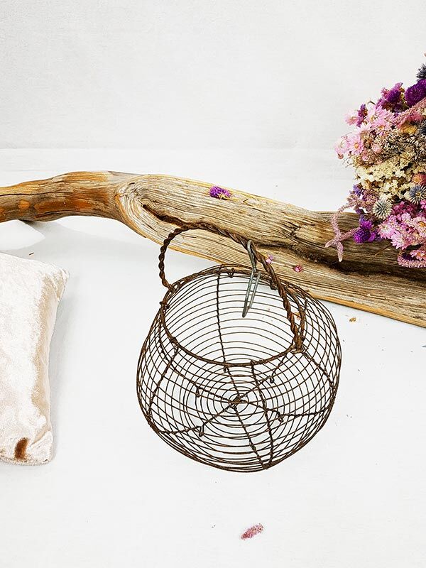 Wire salad spinner basket