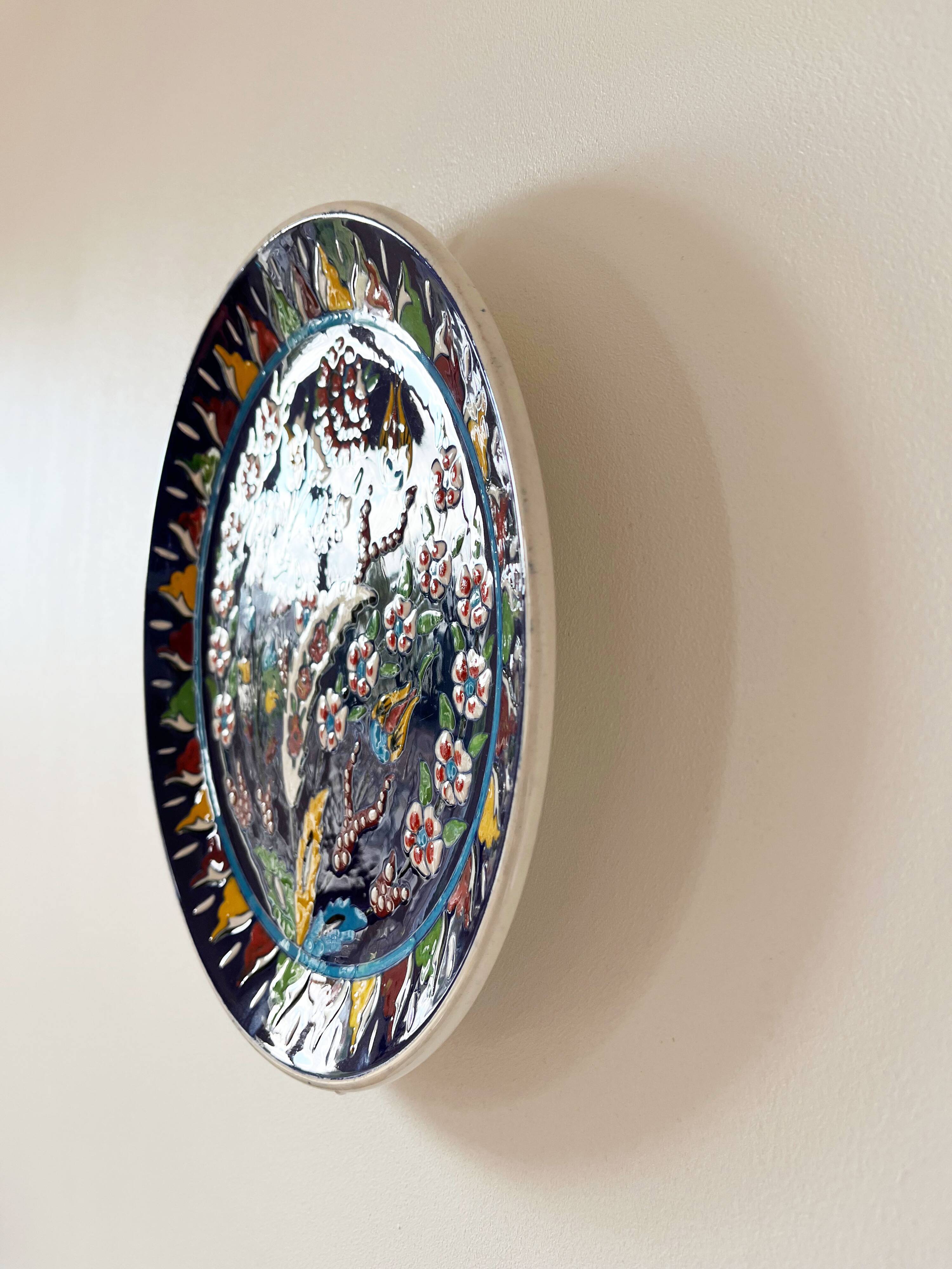 Kuthaya handcrafted ceramic plate