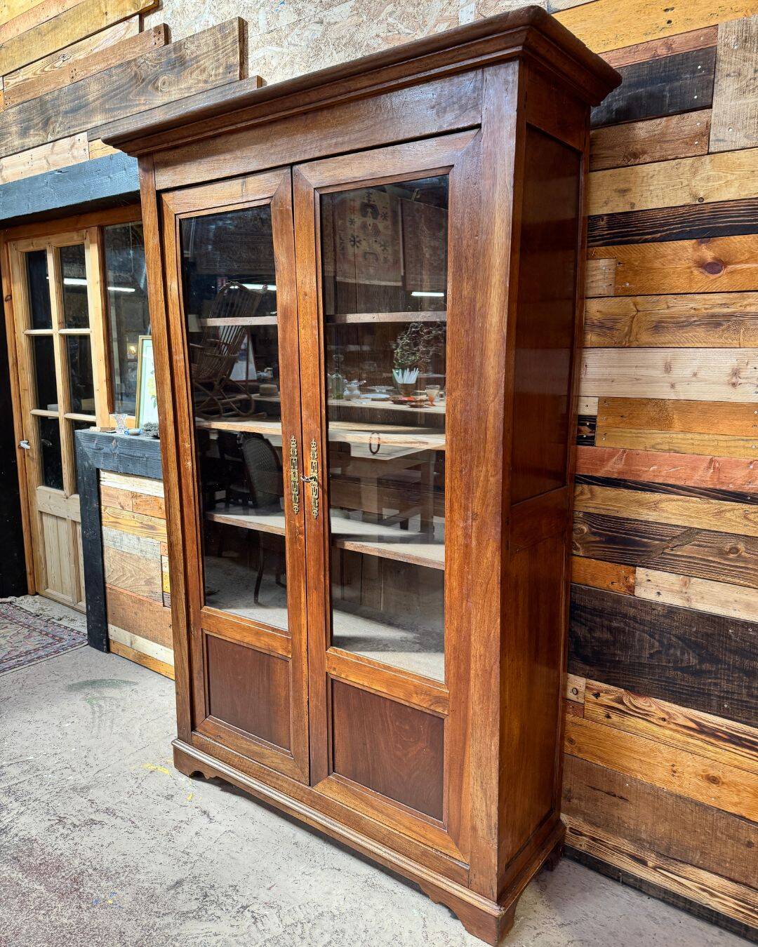 Antique walnut library - 19th century