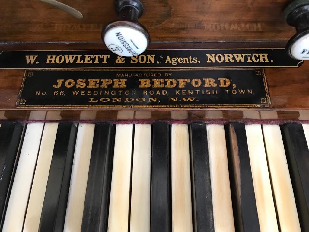 Old English harmonium mahogany bellows, nineteenth