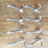 Set 8 old metal hooks