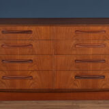 Commode en teck  G-Plan Fresco, 8 tiroirs, 1960s