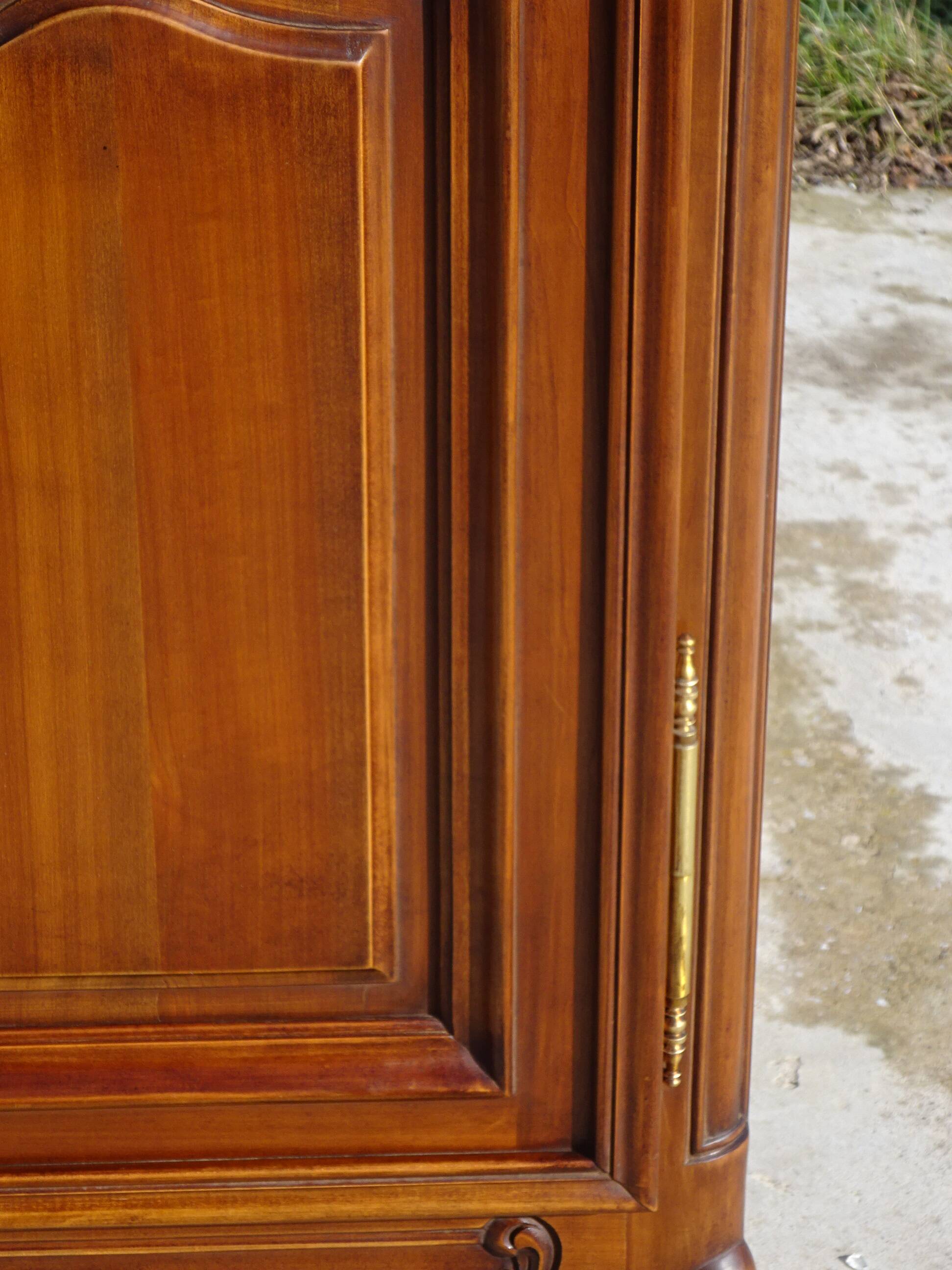 Louis XV style bonnetière in solid cherry wood