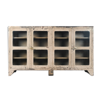 Metal industrial display