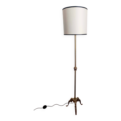 Lampadaire tripode laiton vers 1950
