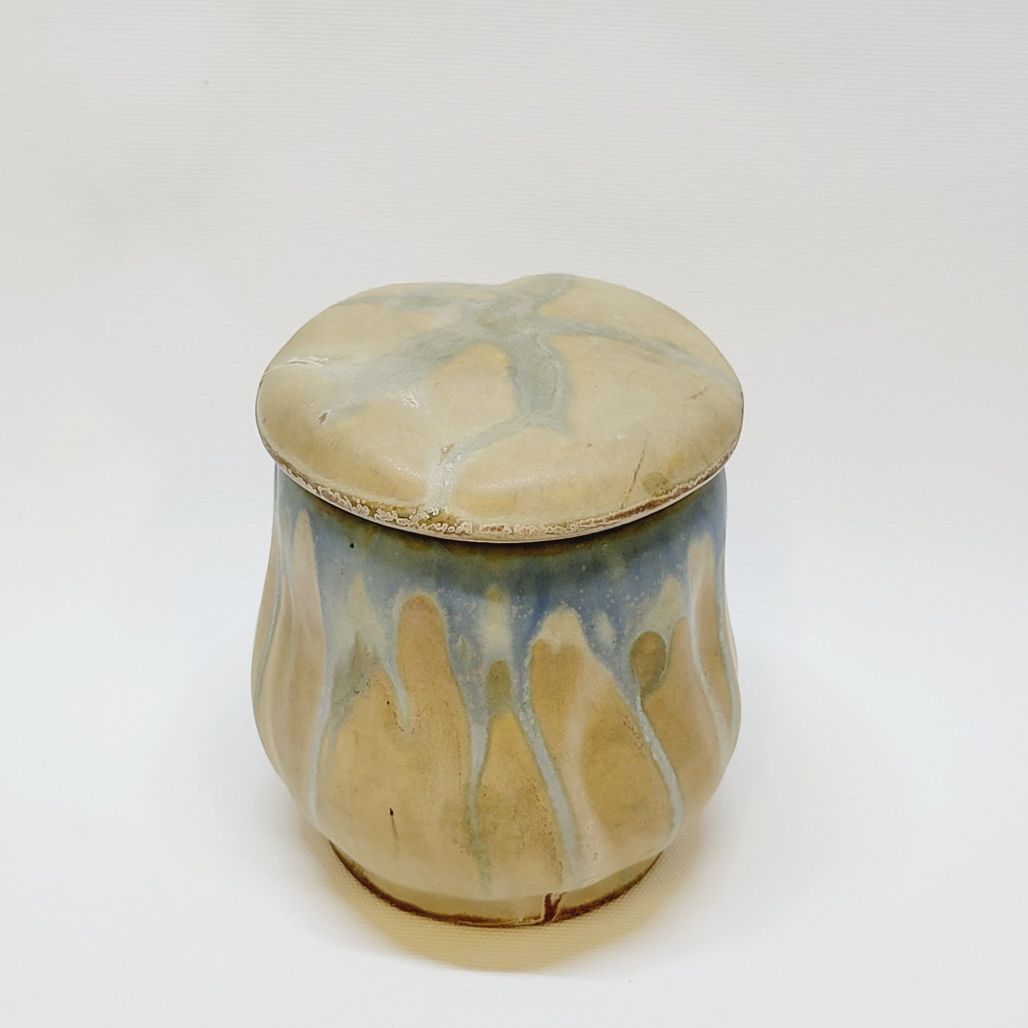 Gilbert Metenier Covered pot in beige and blue art nouveau flamed stoneware