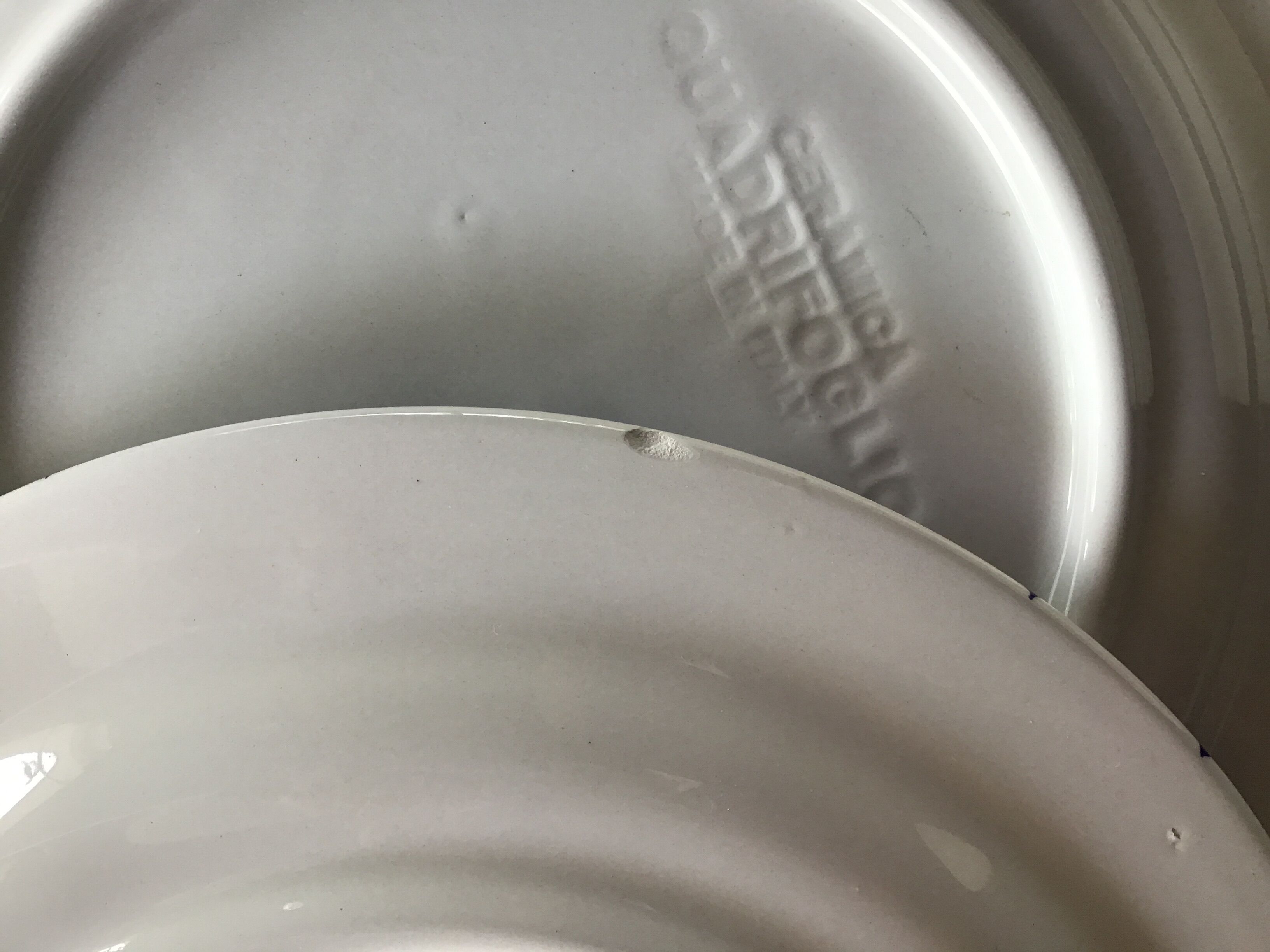 6 blue-spotted dessert plates