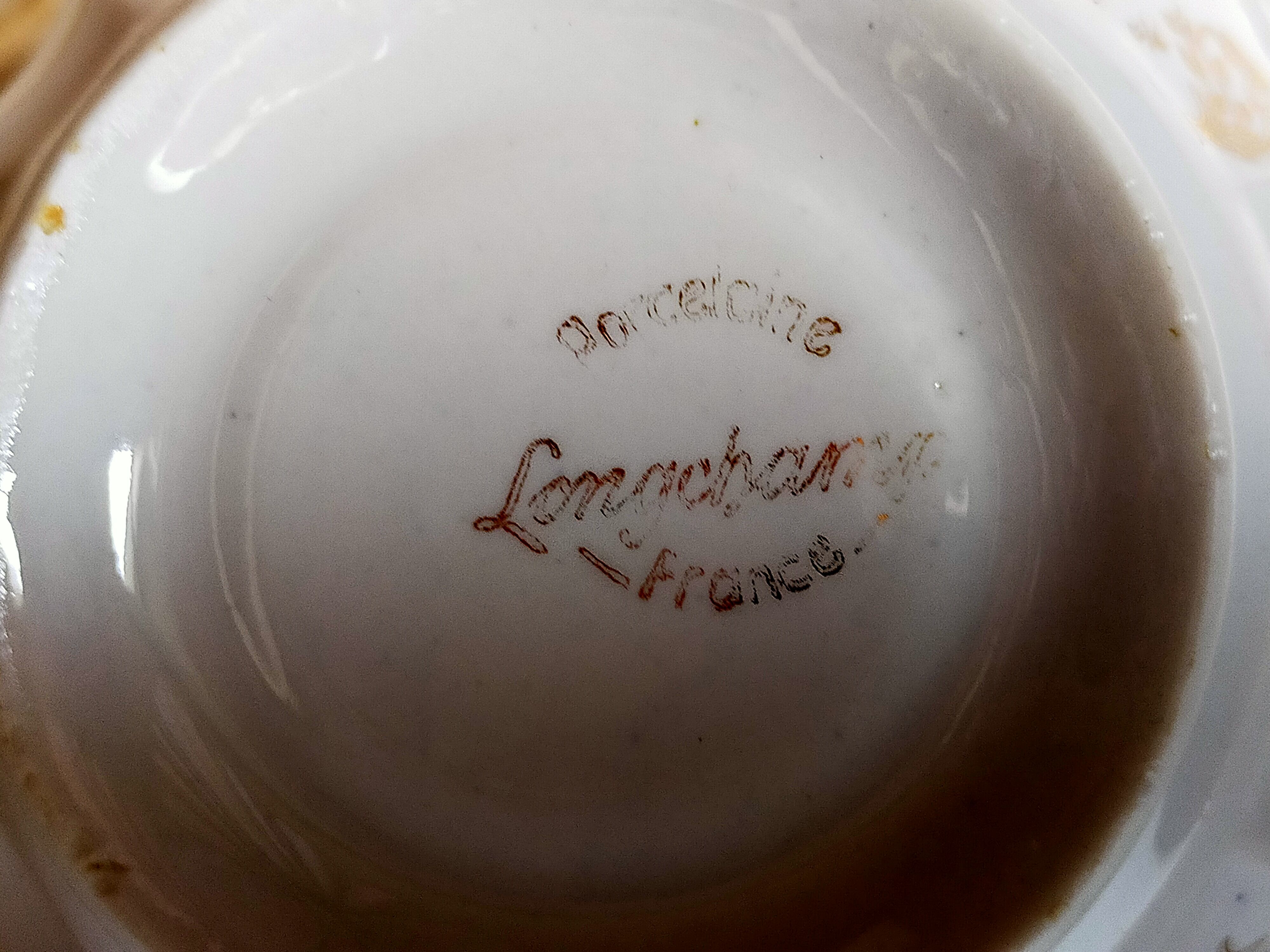 Five matching antique porcelain and earthenware bowls