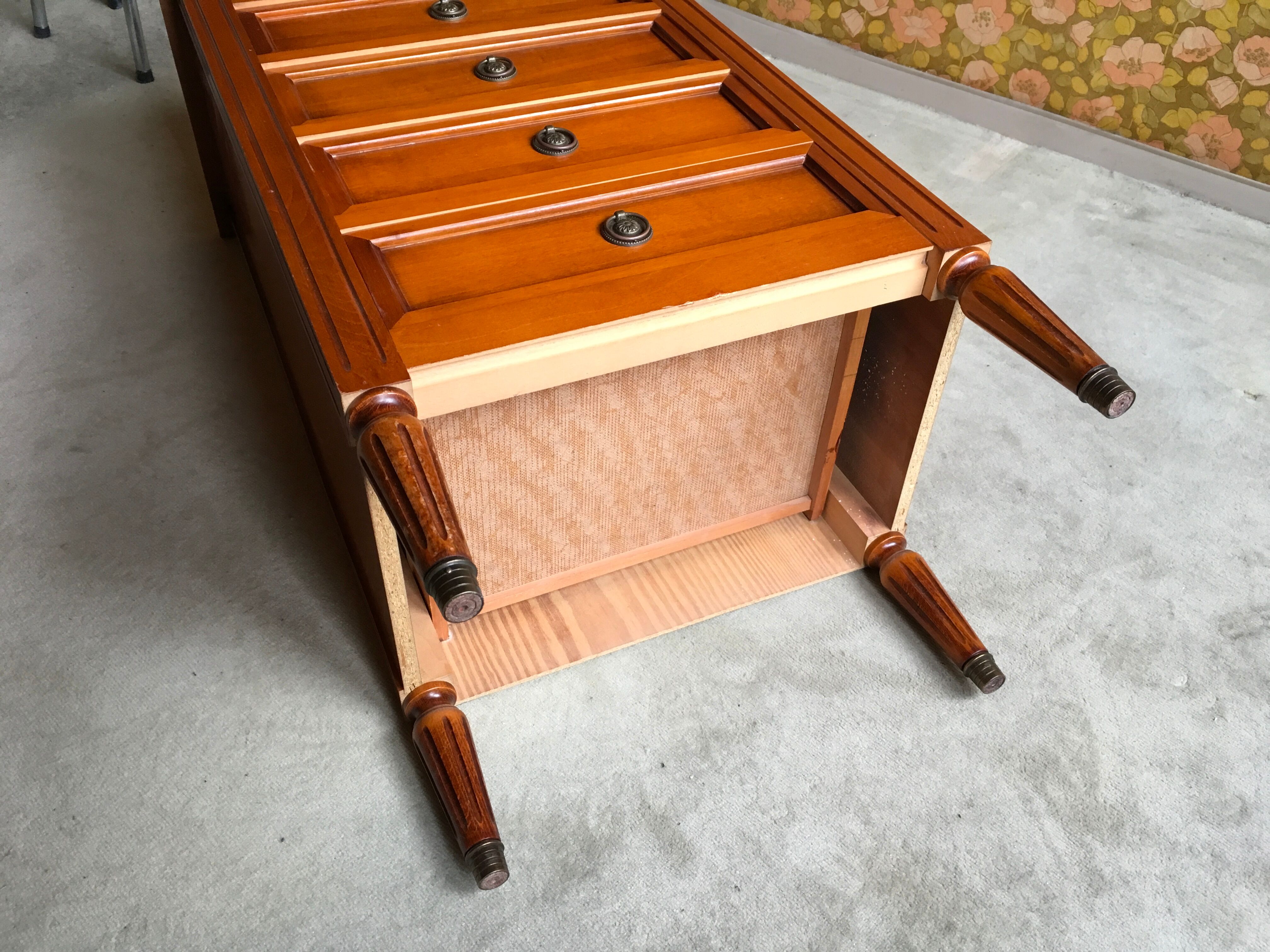 Chiffonnier élégant style marine