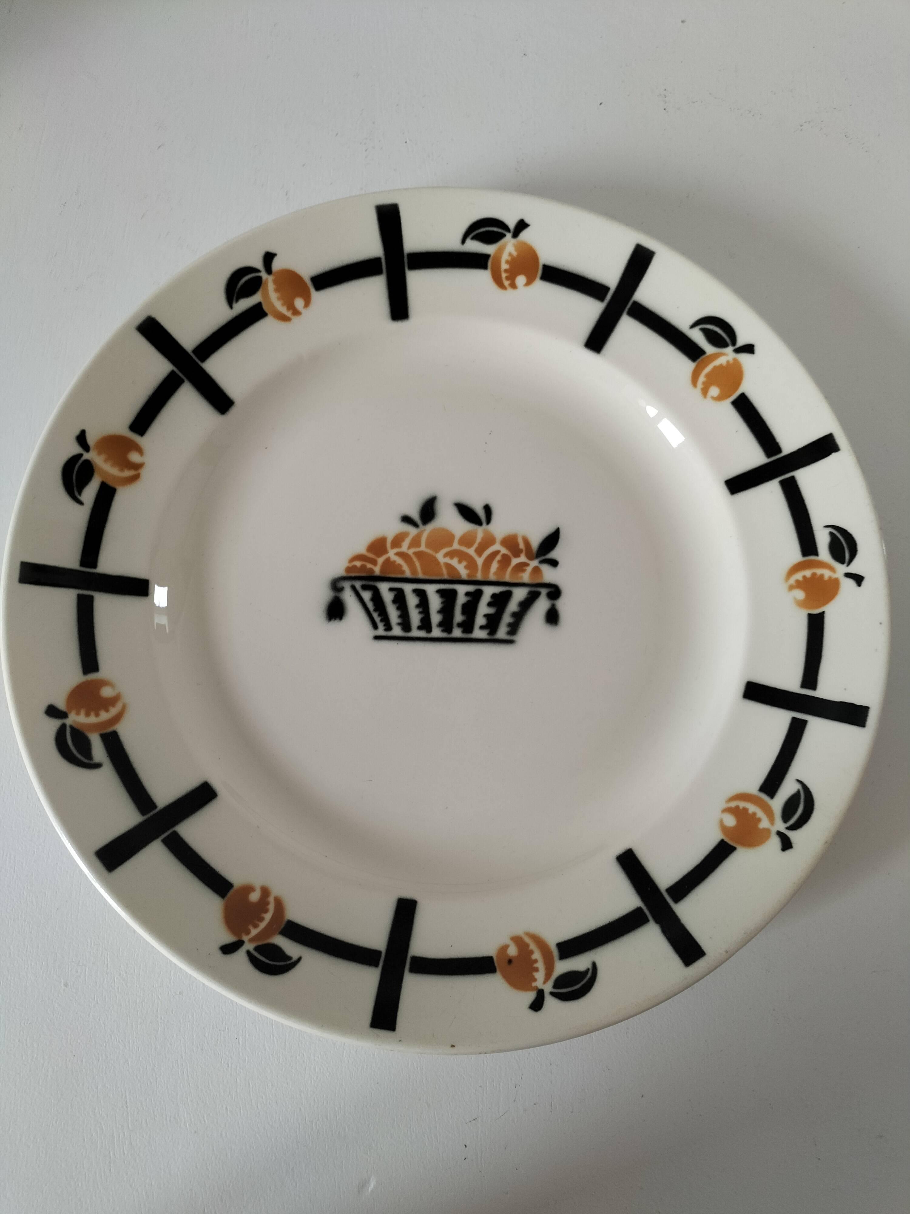 vintage Badonviller round dish