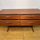 Buffet rétro vintage en teck du milieu du siècle par Austinsuite 1960