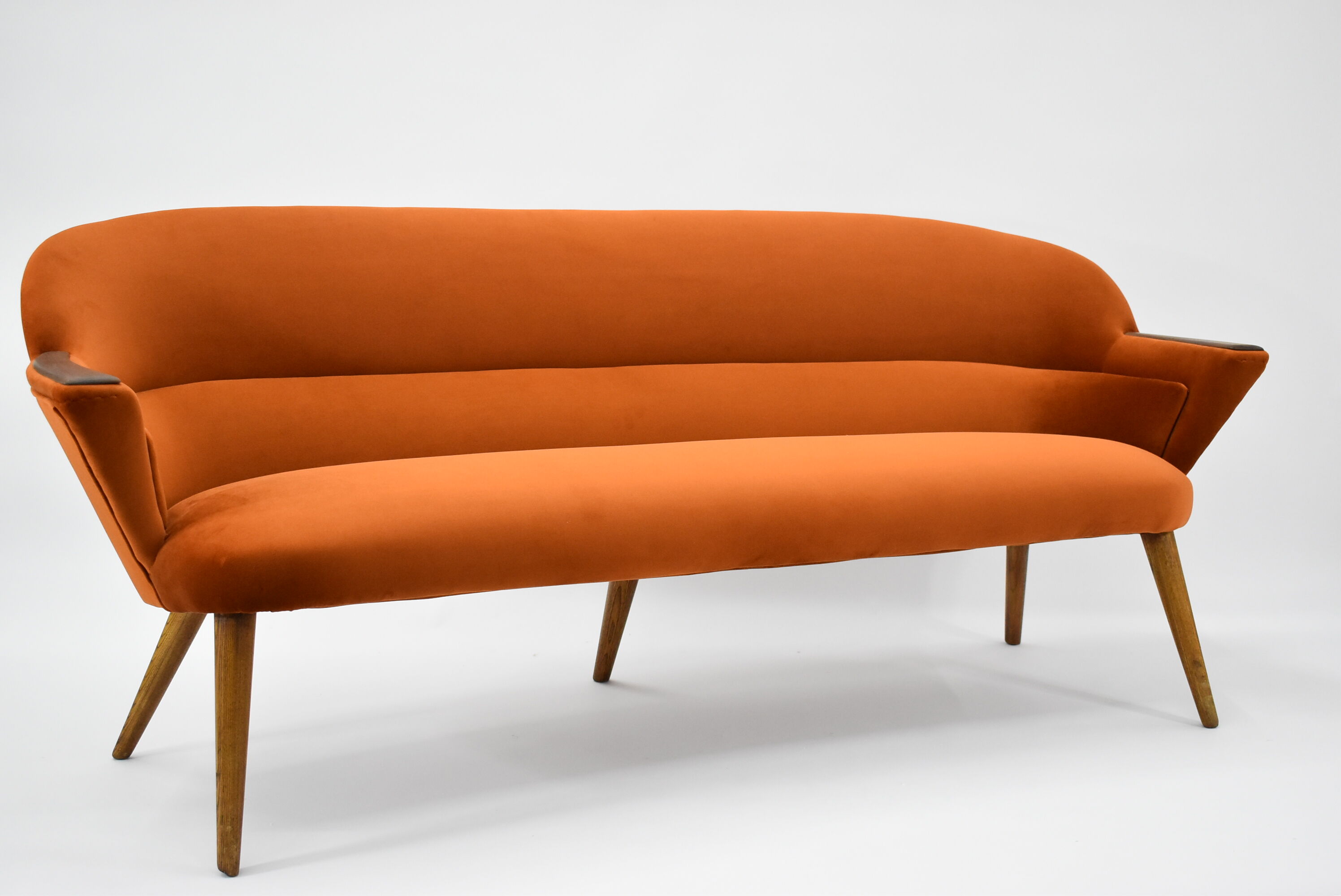 Canapé scandinave vintage Danemark années 1960 velours roux