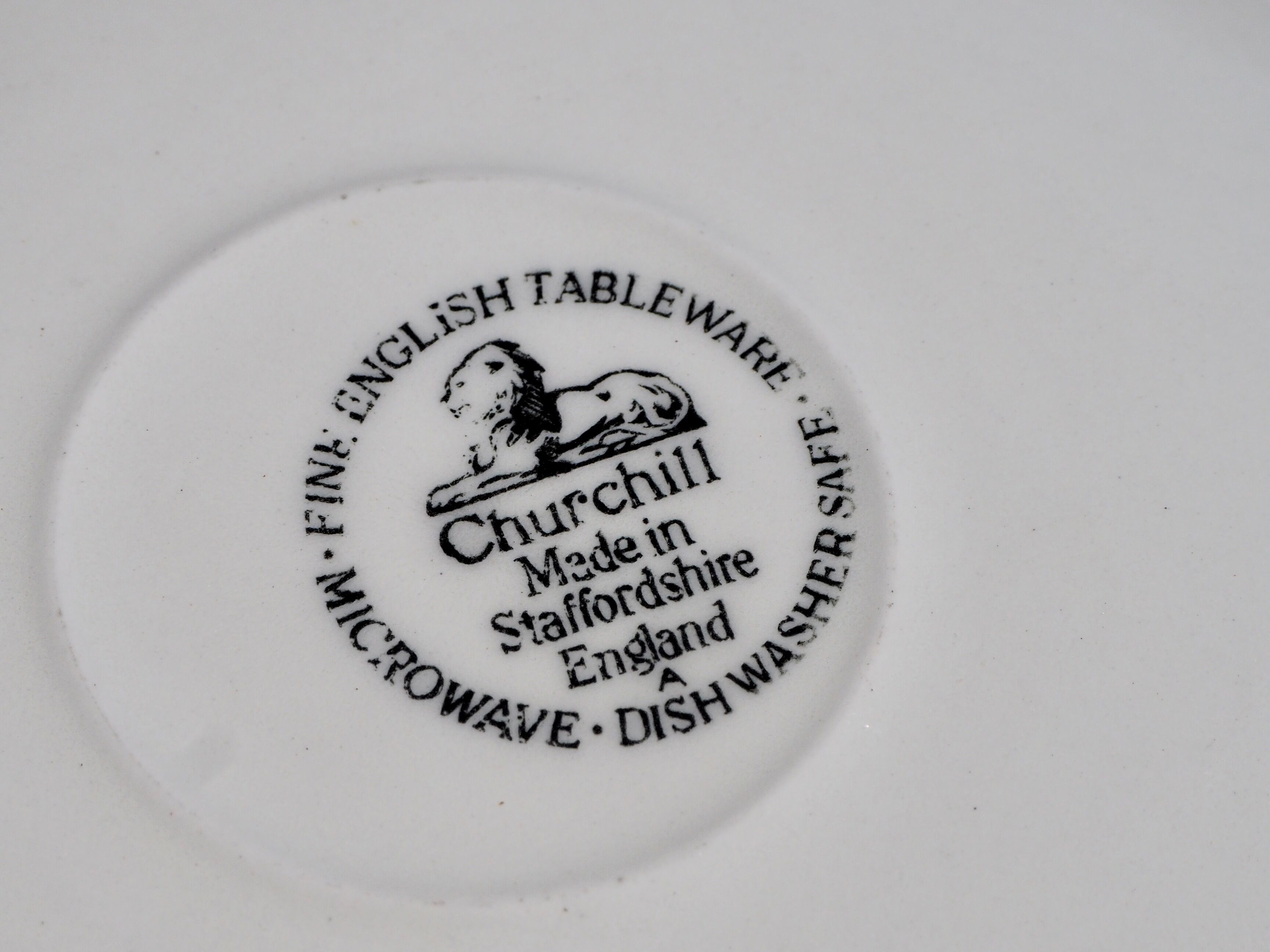 Set of 11 Churchill coffee cups with blue English patterns