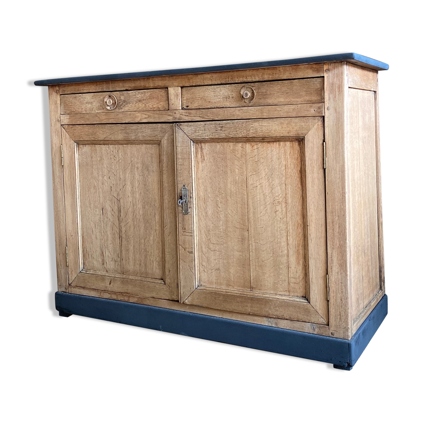 Parisian buffet wood raw