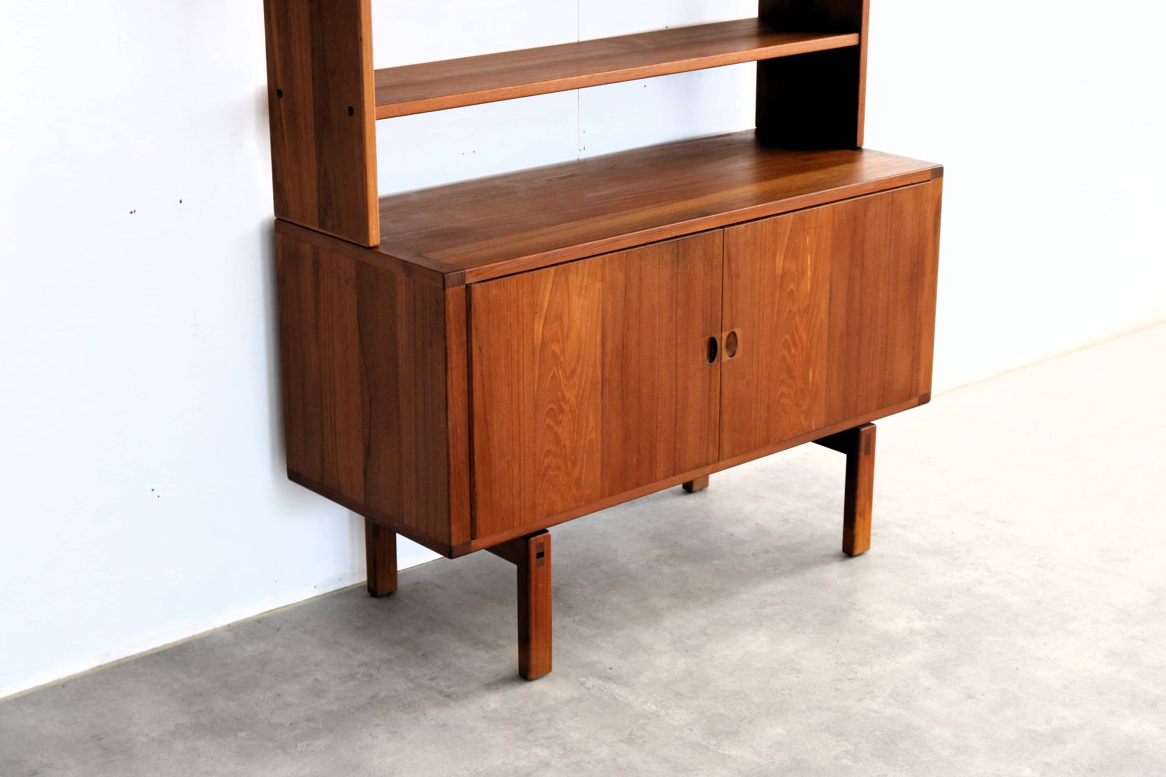 Vintage bookcase | wall cabinet | 60s | Swedish