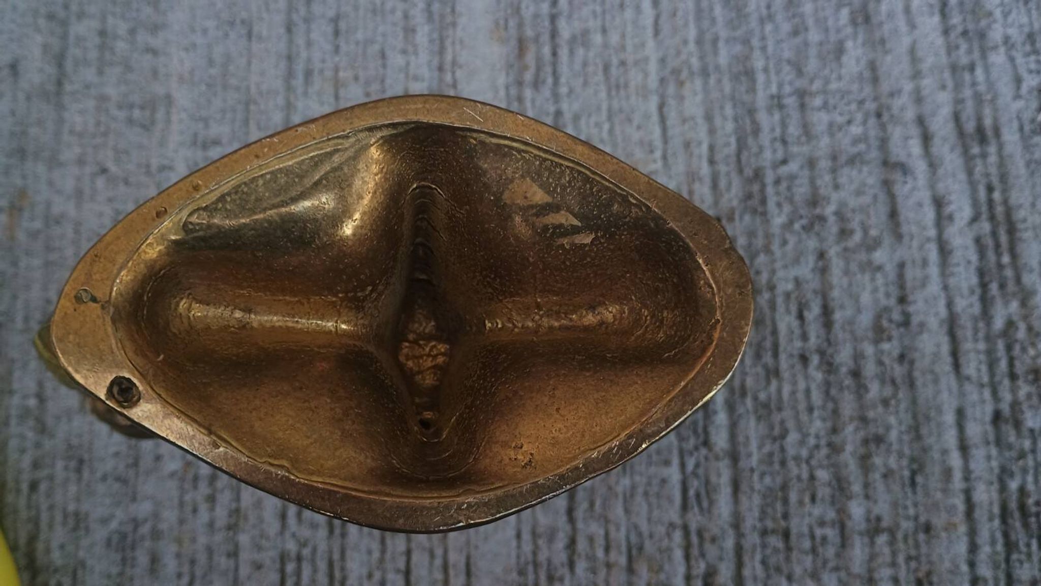 Brutalist bronze chandelier by Horst Dalbeck, Germany, Gilde Handwerk, 1970.