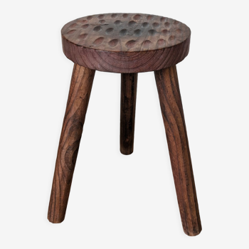 Tabouret tripode brutaliste rond