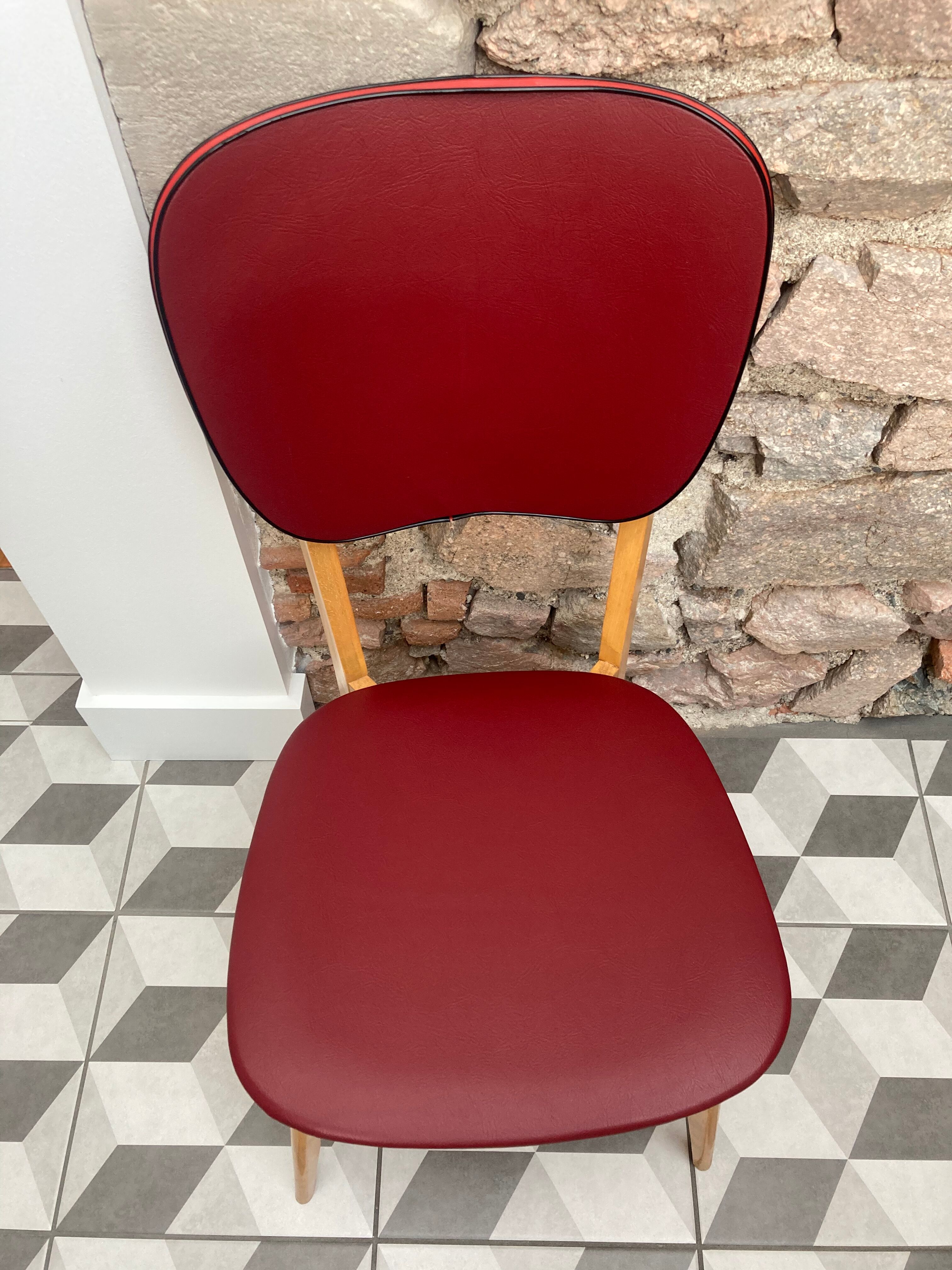 Red skaï chair 60s