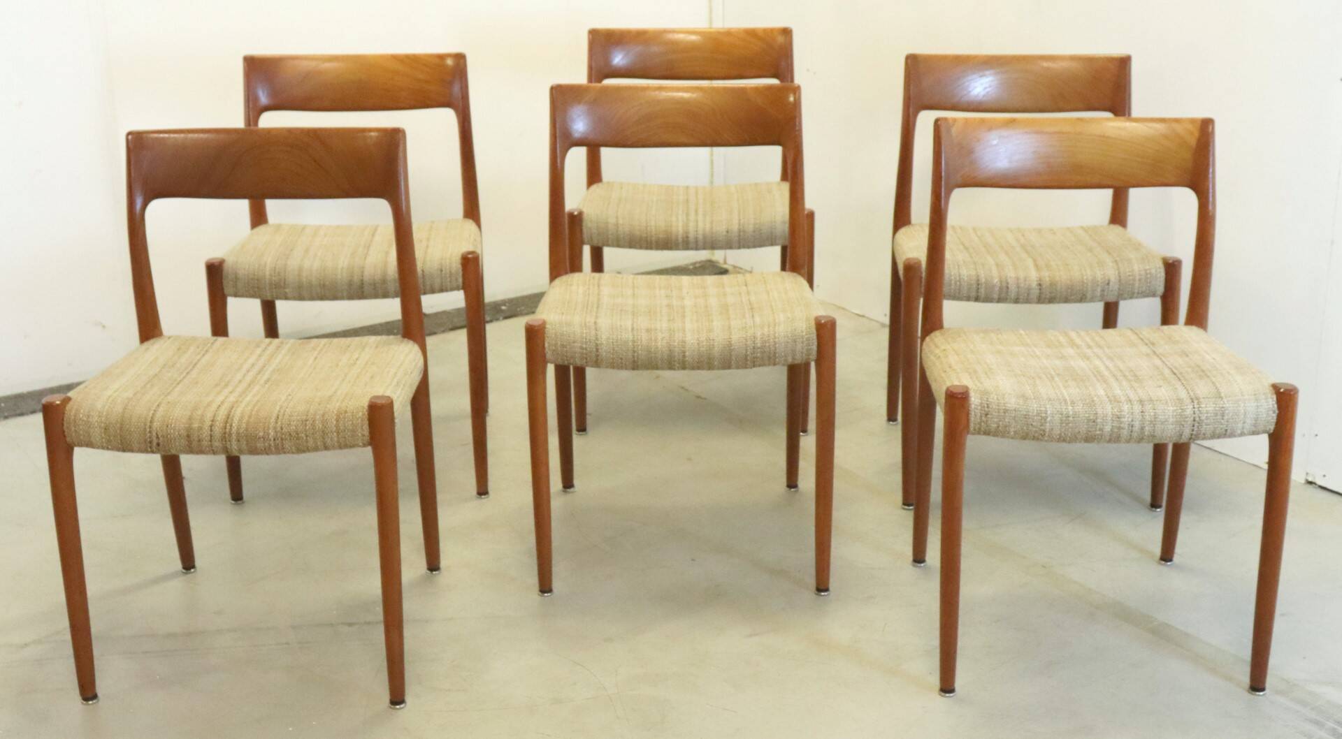 Suite de 6 chaises Niels O Möller modèle 77' Dukkerup