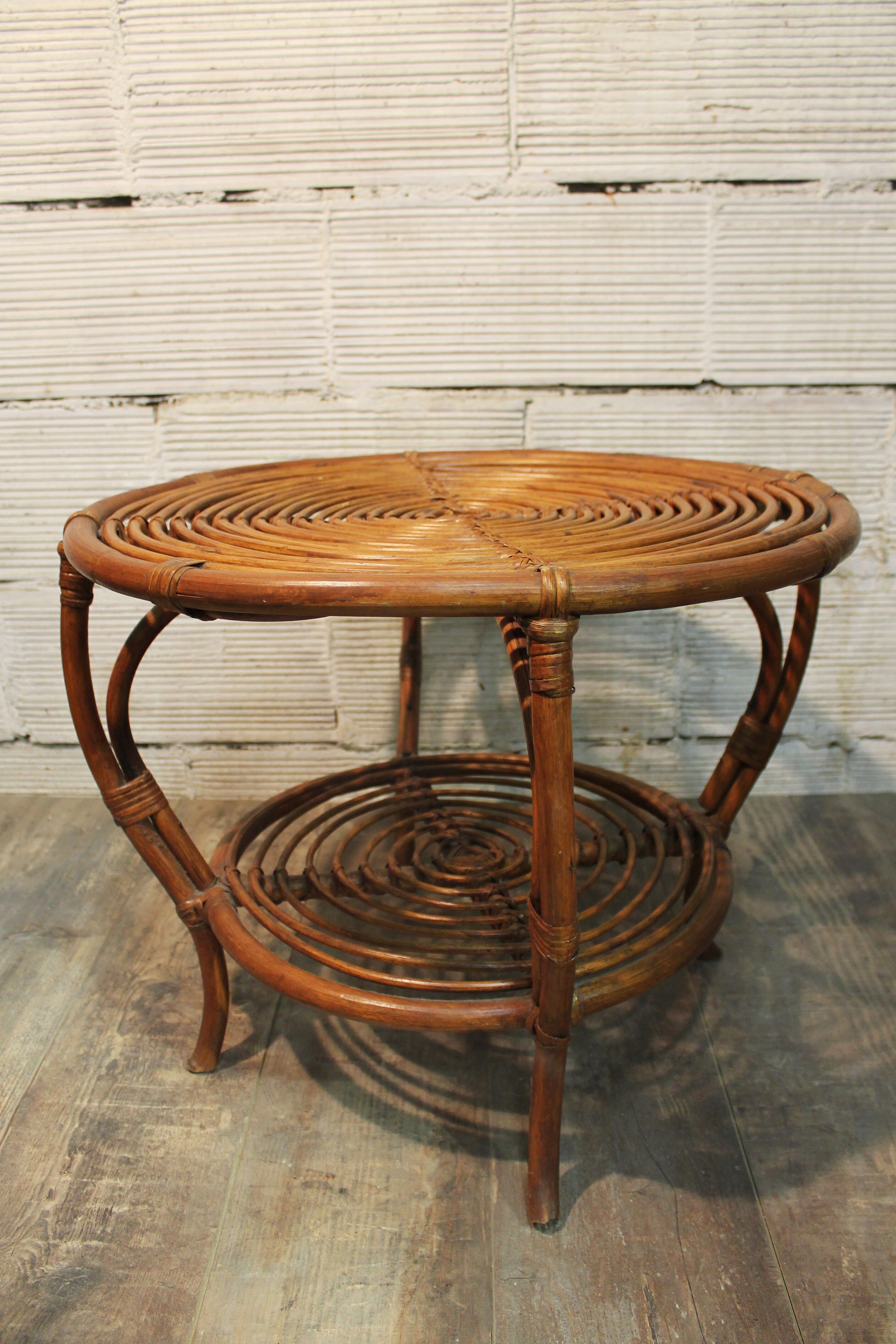 Table basse rotin années 60
