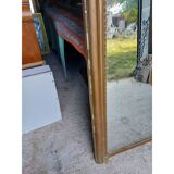 19th century mirror in wood and gilded stucco "scallop shell"