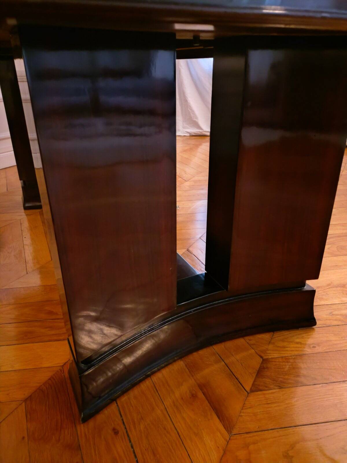 Table à manger Art Déco en palissandre massif Paul Beucher, 1940