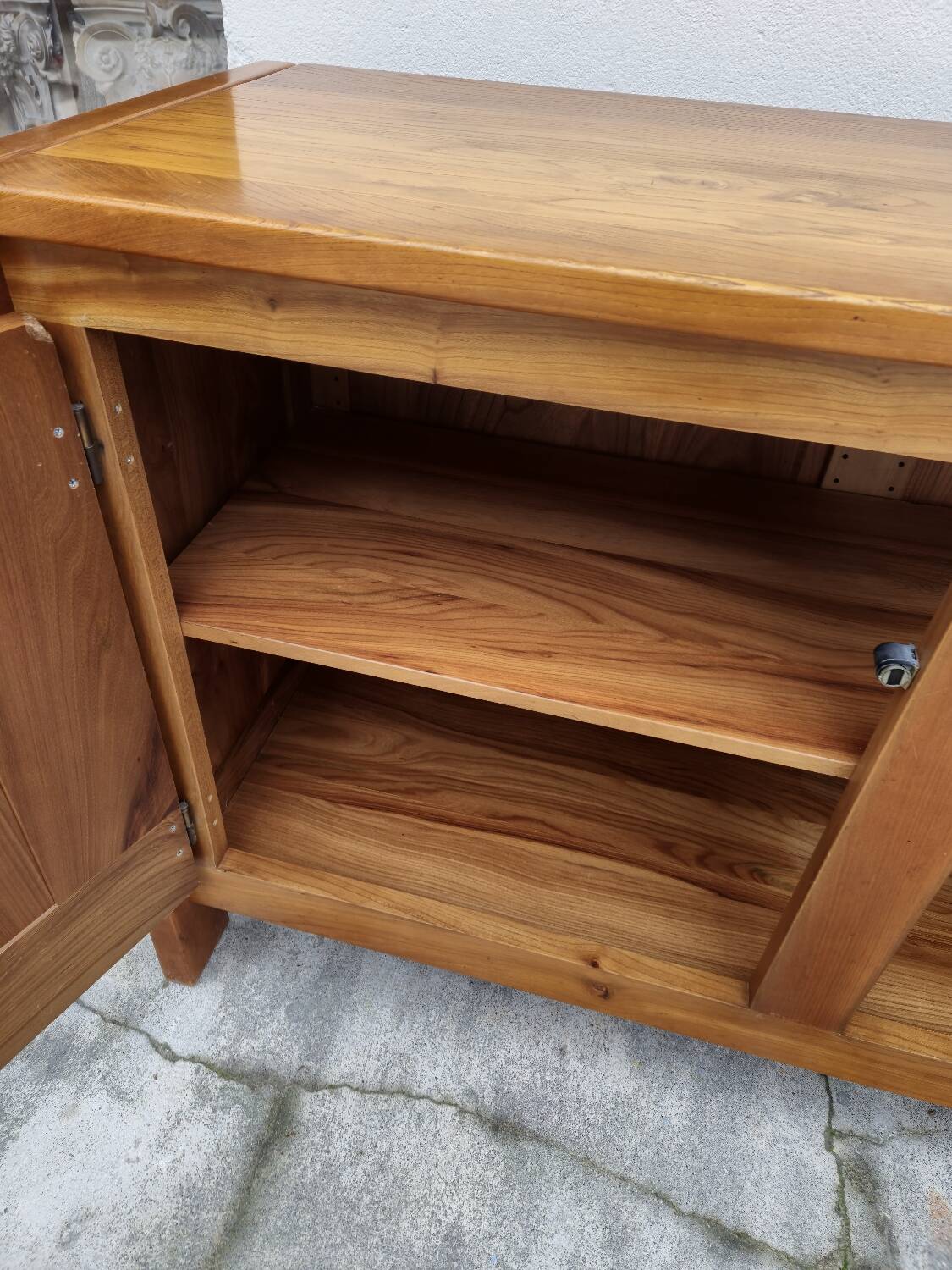 Enfilade Maison Regain in Oak with 3 vintage doors