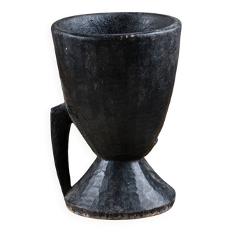 Large monoxyle "pot"