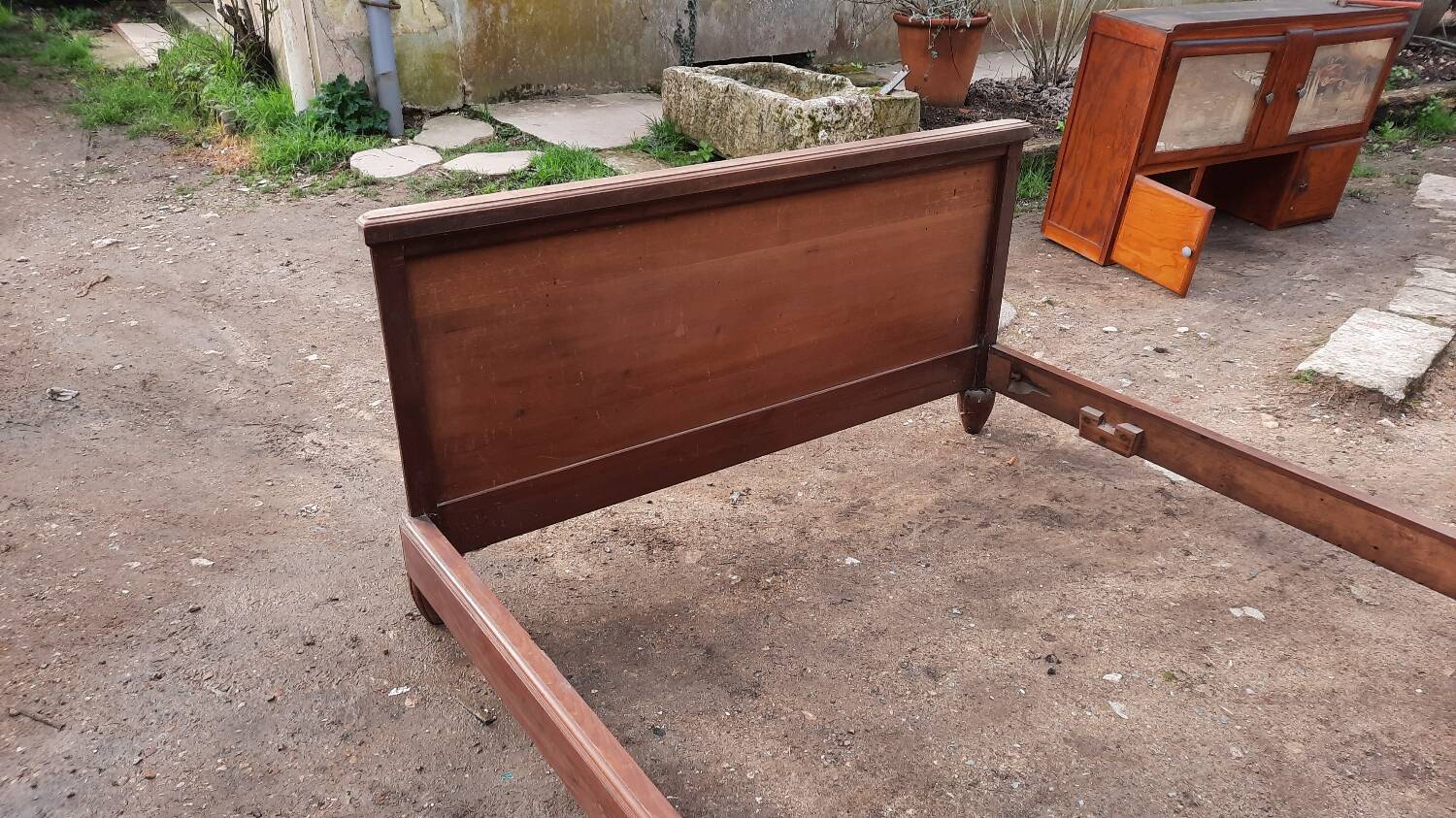 Old bed wood in 140 cm