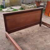 Bois de lit ancien en 140 cm