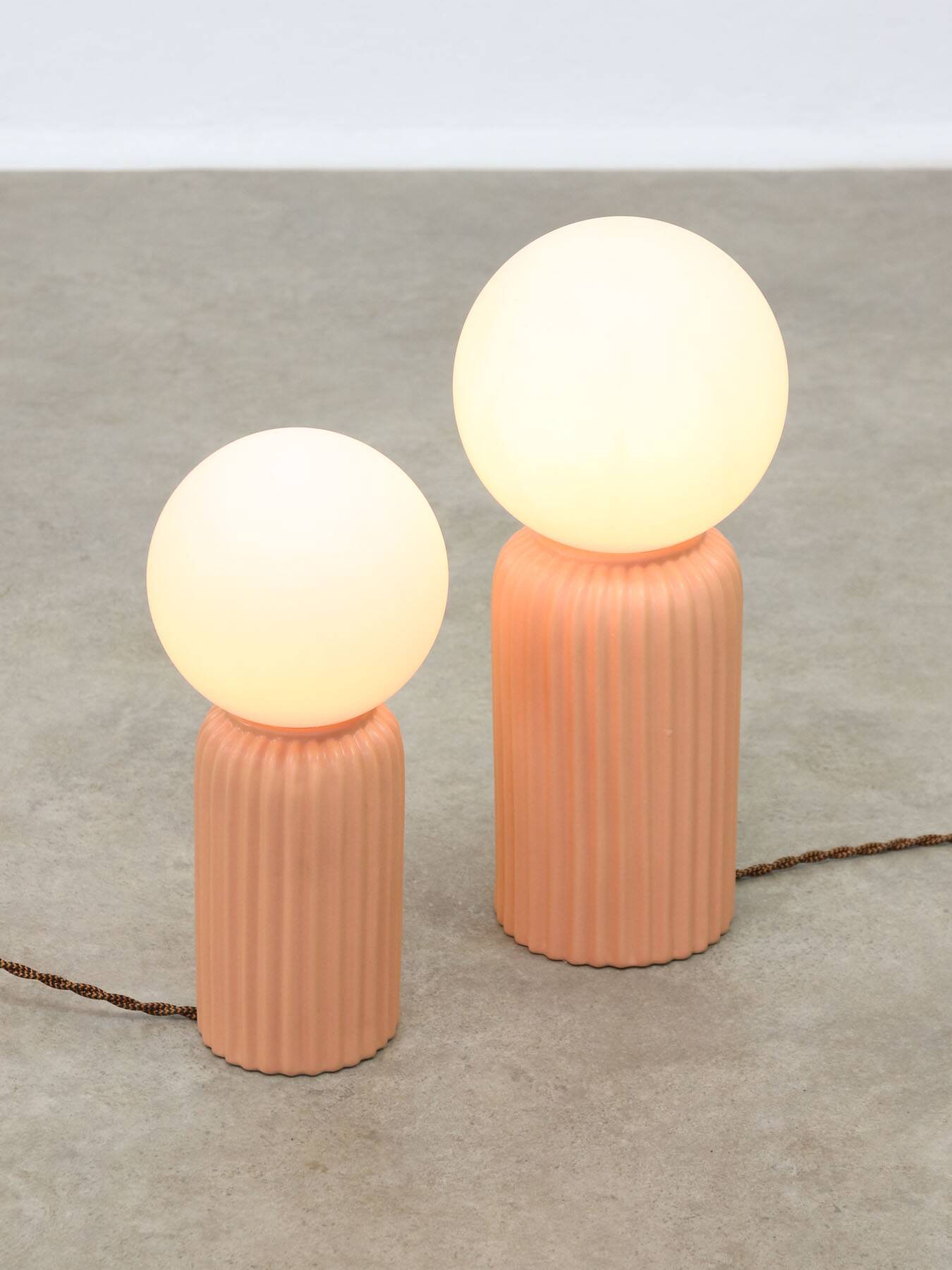 Vintage Italian Ceramic Table Lamps in Salmon Ceramic and Opaline, set of 2