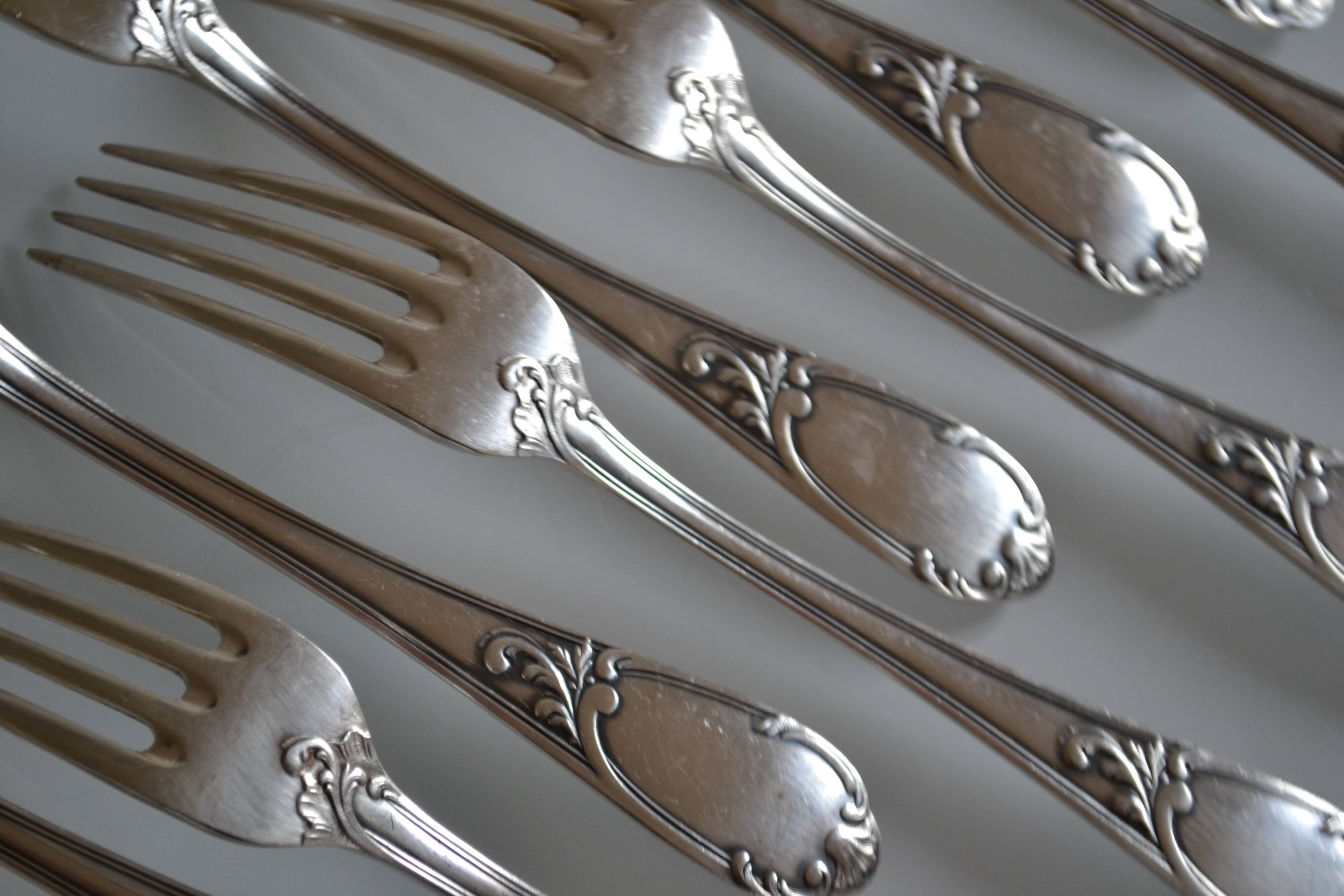 10 Frionnet François silver-plated table forks