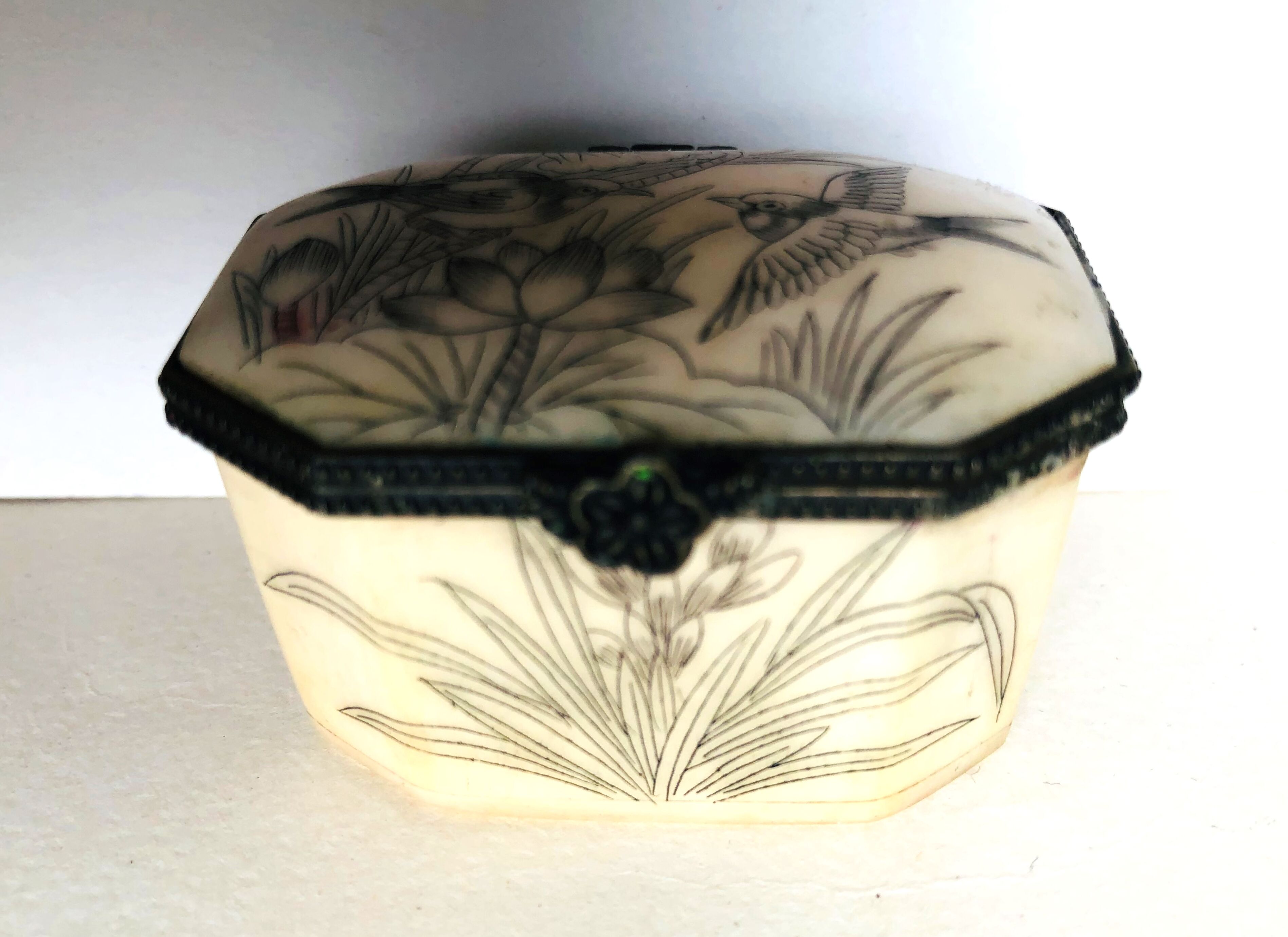 Engraved bone pill box