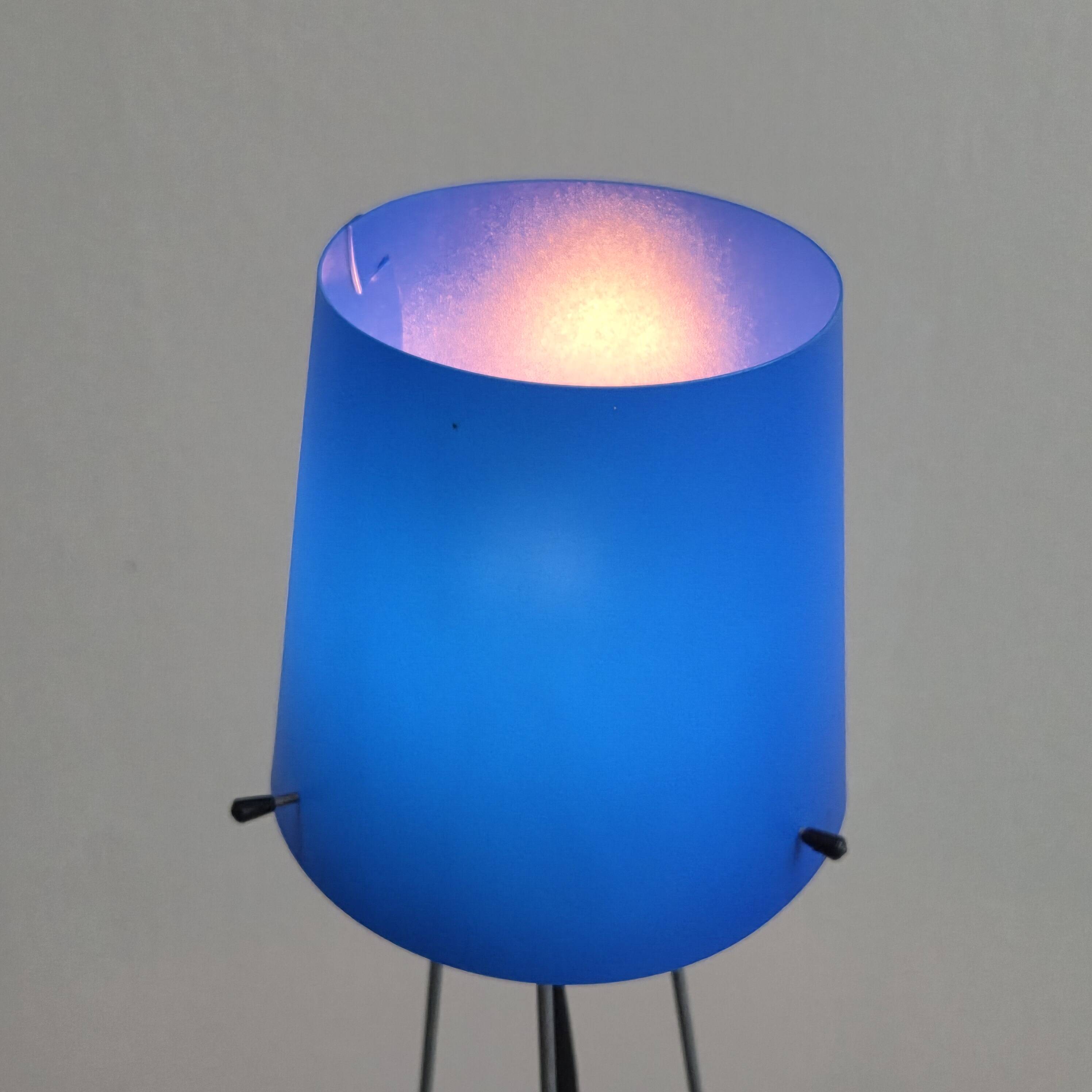 Vintage tripod floor lamp 1990