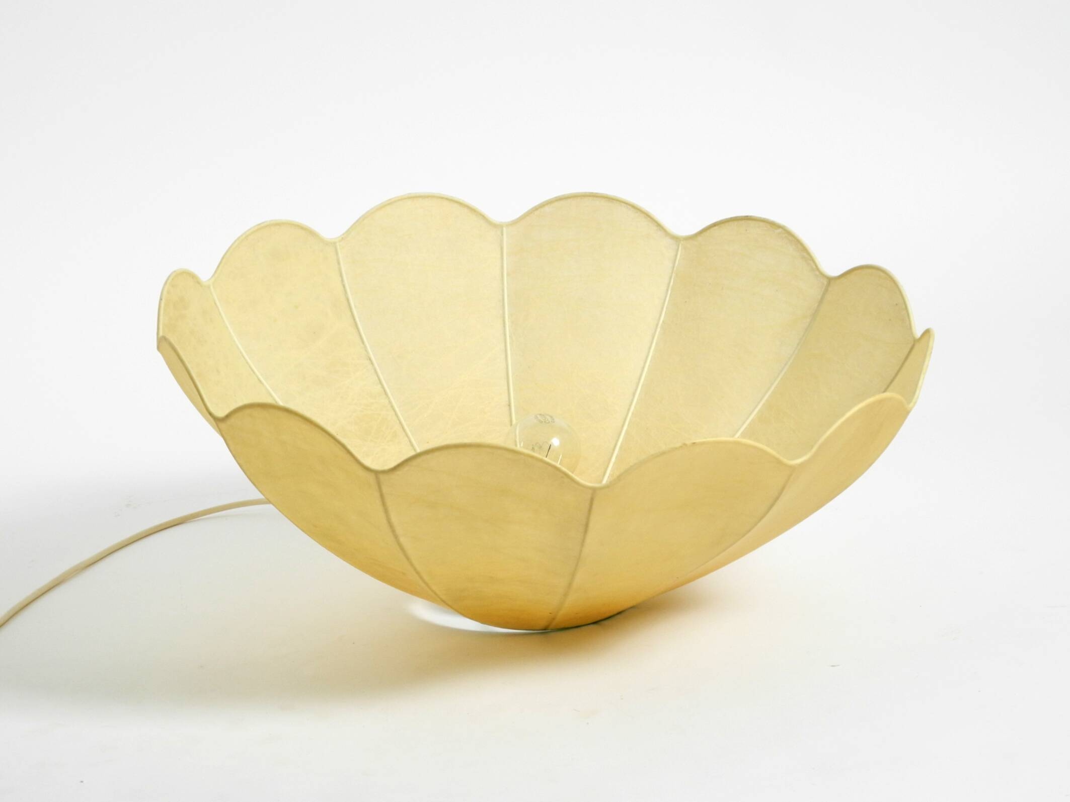 60er XL Cocoon pendant lamp in very good original vintage condition
