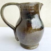 Handmade and signed glazed stoneware pitcher – Atelier de La Borne / Puisaye