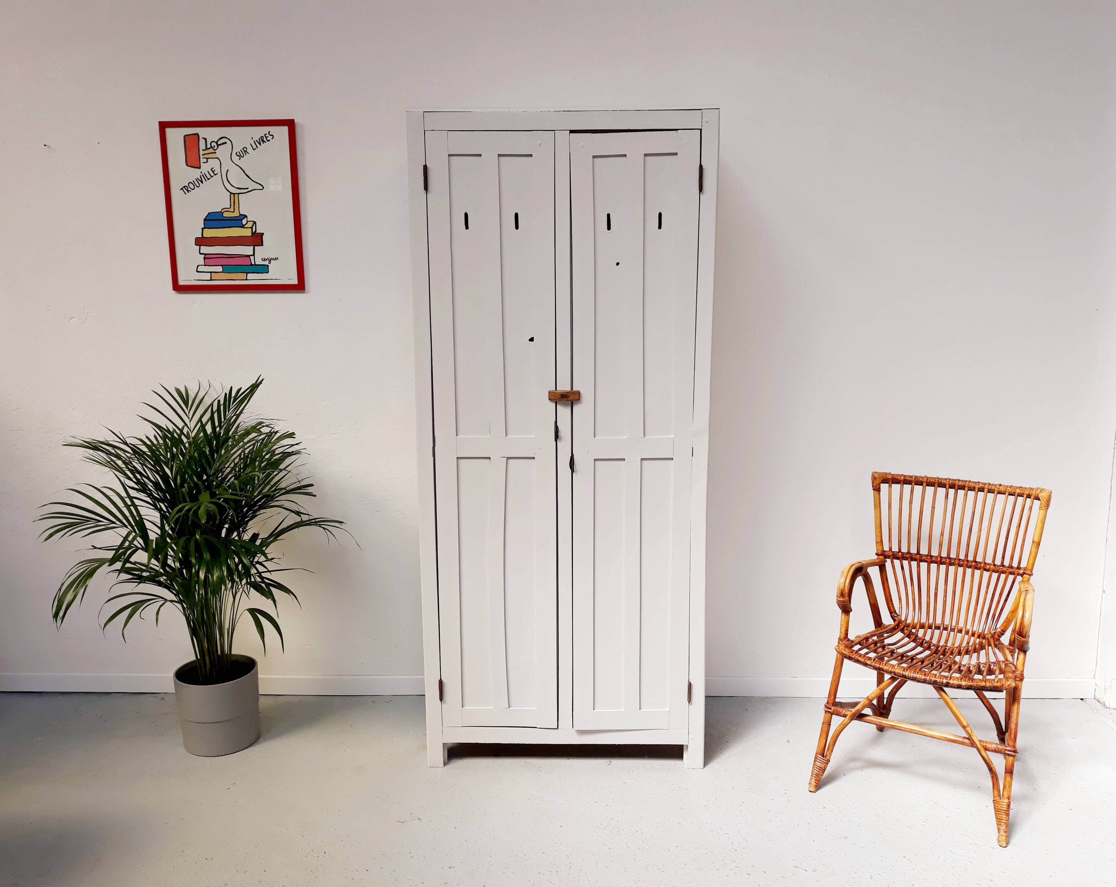 Vintage 1950 Parisian wardrobe