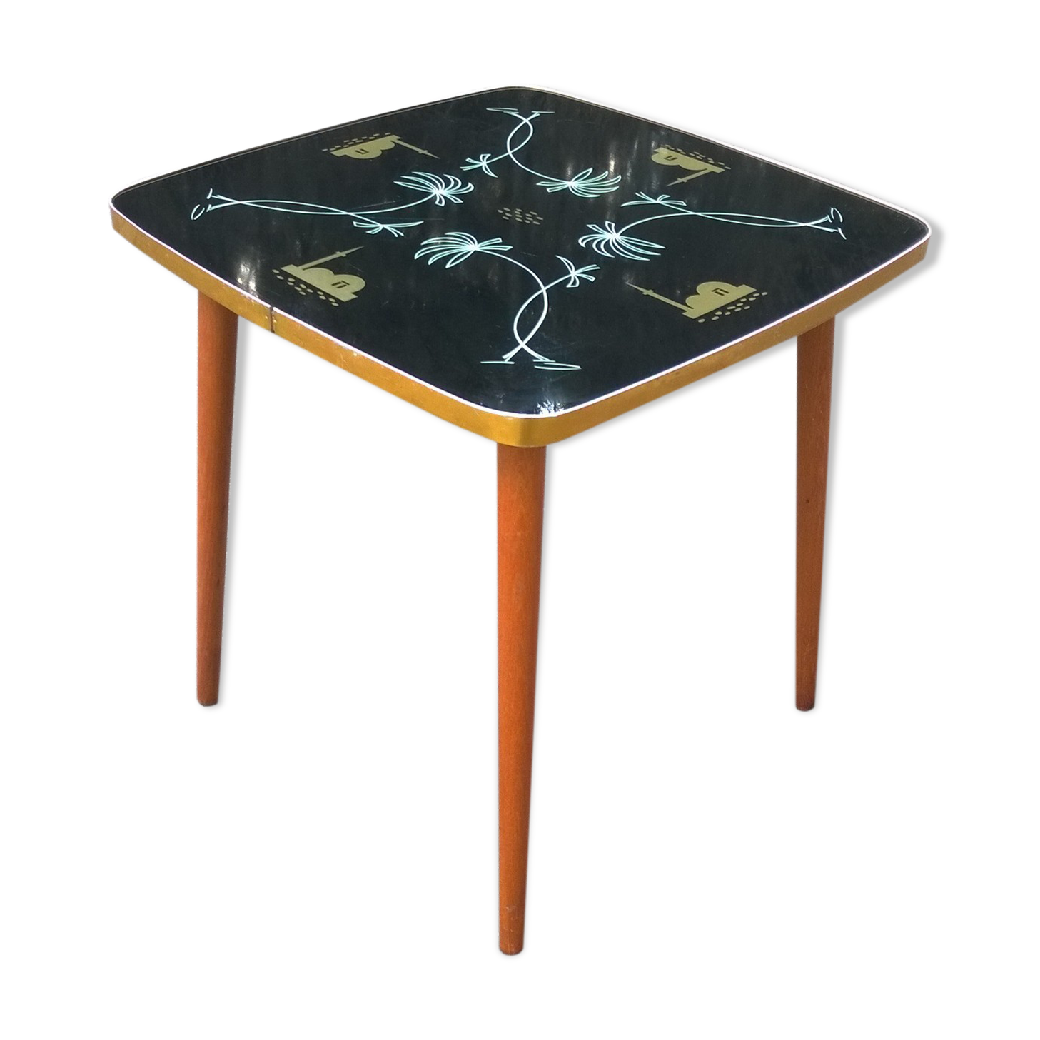 Vintage coffee table stylized oriental décor 1960