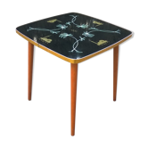 Vintage coffee table stylized oriental décor 1960