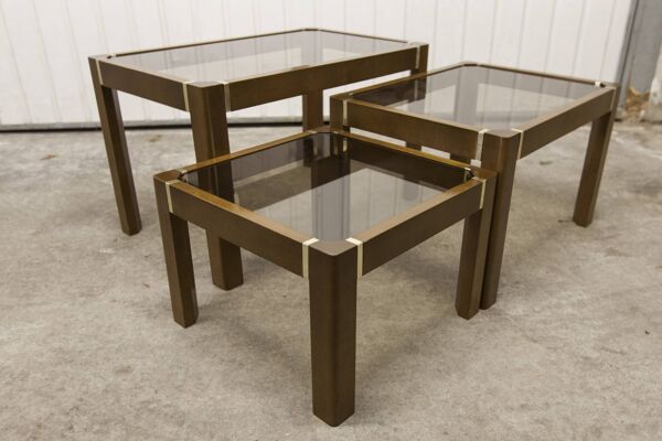 Lot de 3 tables gigogne orme et verre fumé 1970